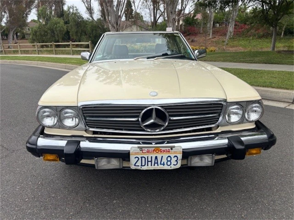1986 Mercedes-Benz R107 SL-Class - Image 18 of 24