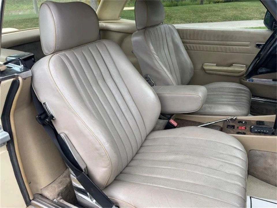 1986 Mercedes-Benz R107 SL-Class - Image 12 of 24