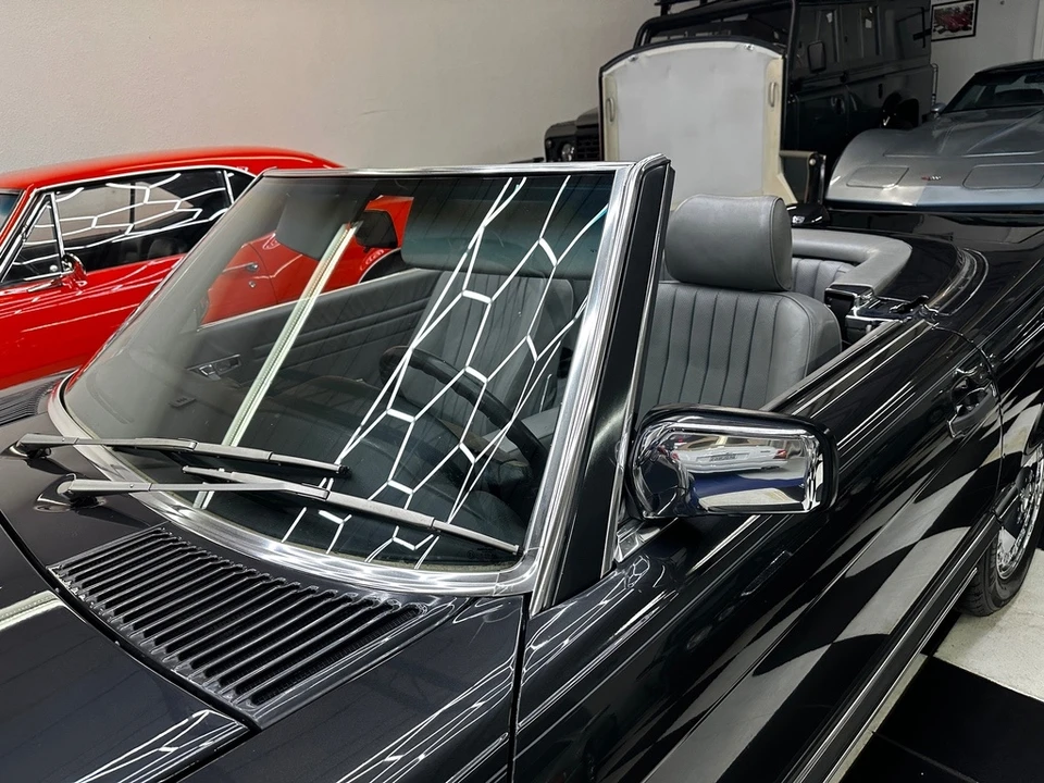 1986 Mercedes-Benz R107 SL-Class - Image 30 of 31