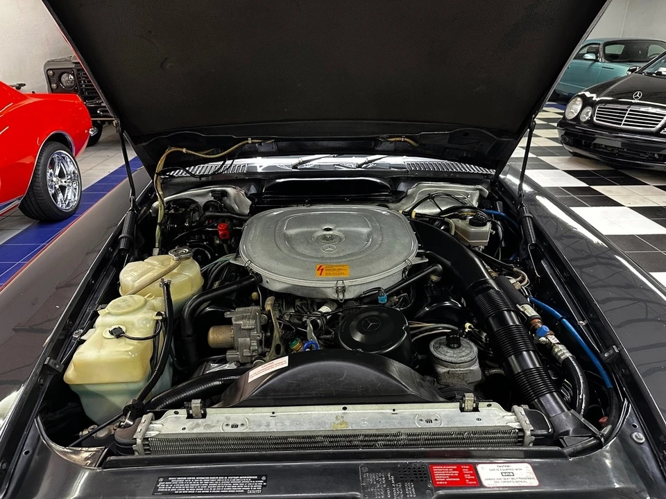 1986 Mercedes-Benz R107 SL-Class - Image 17 of 31