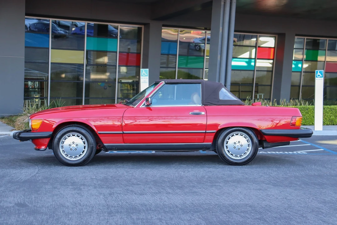 1986 Mercedes-Benz R107 SL-Class - Image 17 of 31