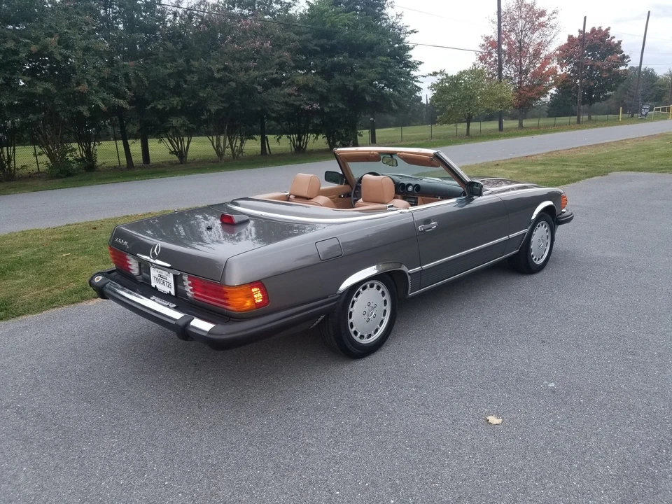 1986 Mercedes-Benz R107 SL-Class - Image 4 of 31
