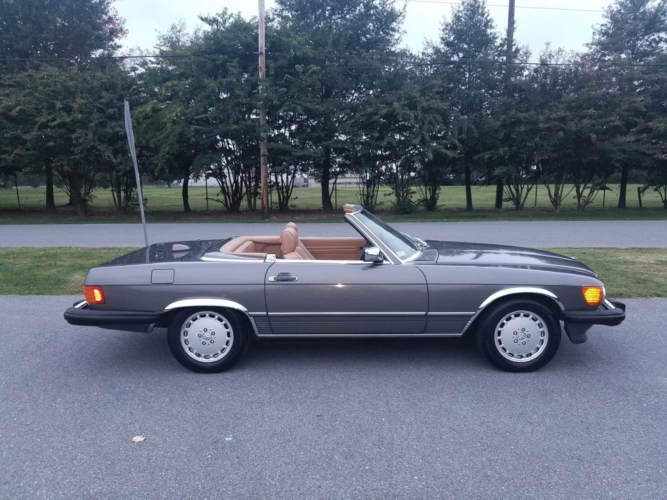 1986 Mercedes-Benz R107 SL-Class - Image 11 of 31
