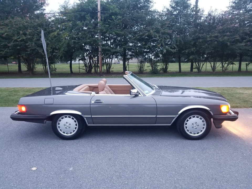 1986 Mercedes-Benz R107 SL-Class - Image 12 of 31