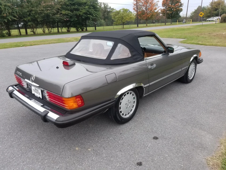 1986 Mercedes-Benz R107 SL-Class - Image 24 of 31