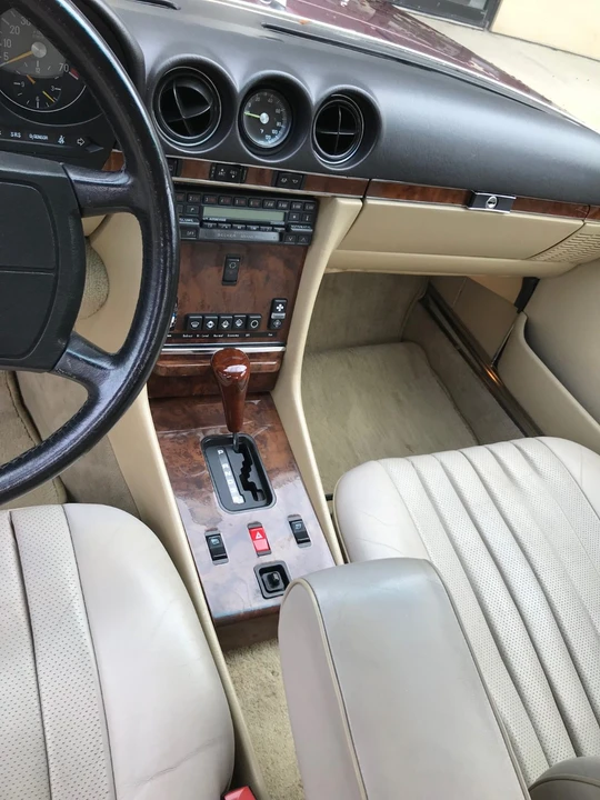 1986 Mercedes-Benz R107 SL-Class - Image 14 of 31