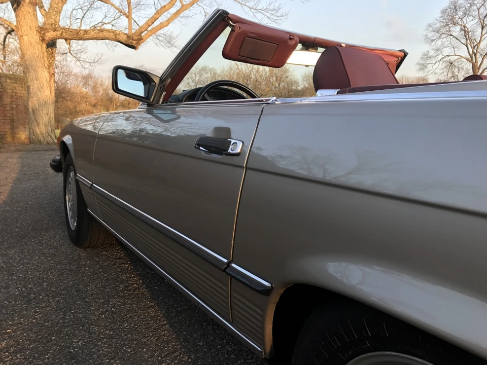 1986 Mercedes-Benz R107 SL-Class - Image 25 of 31