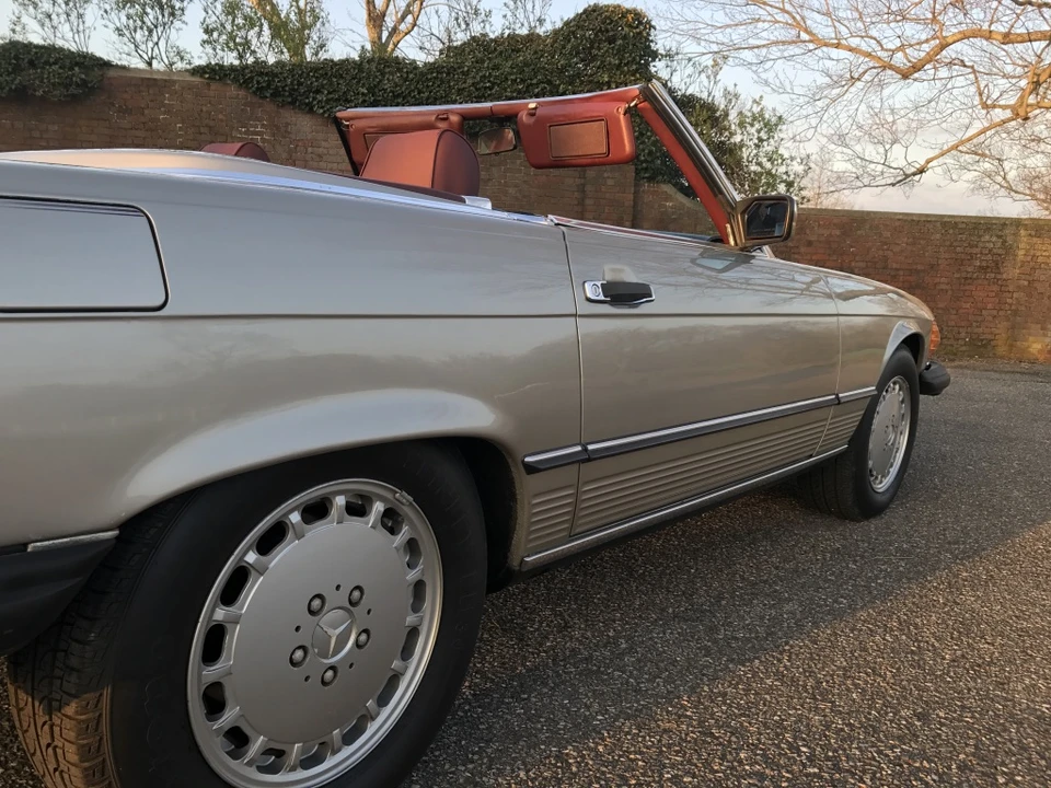 1986 Mercedes-Benz R107 SL-Class - Image 24 of 31