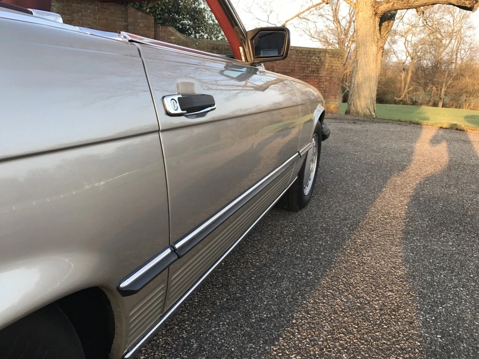 1986 Mercedes-Benz R107 SL-Class - Image 26 of 31
