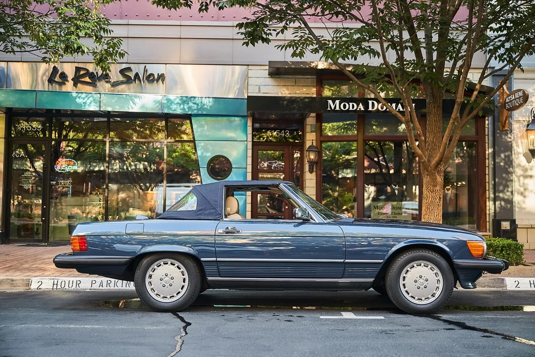 1986 Mercedes-Benz R107 SL-Class - Image 12 of 31