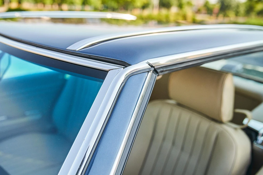 1986 Mercedes-Benz R107 SL-Class - Image 29 of 31