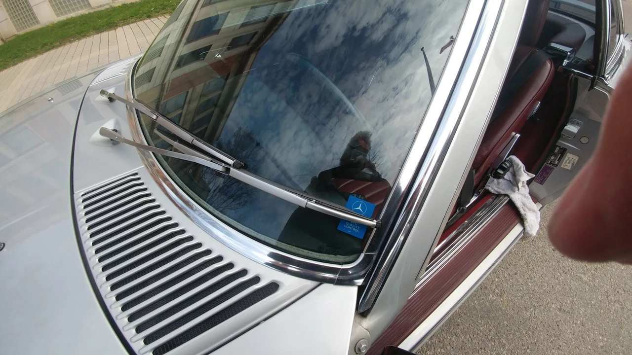 1986 Mercedes-Benz R107 SL-Class - Image 20 of 31