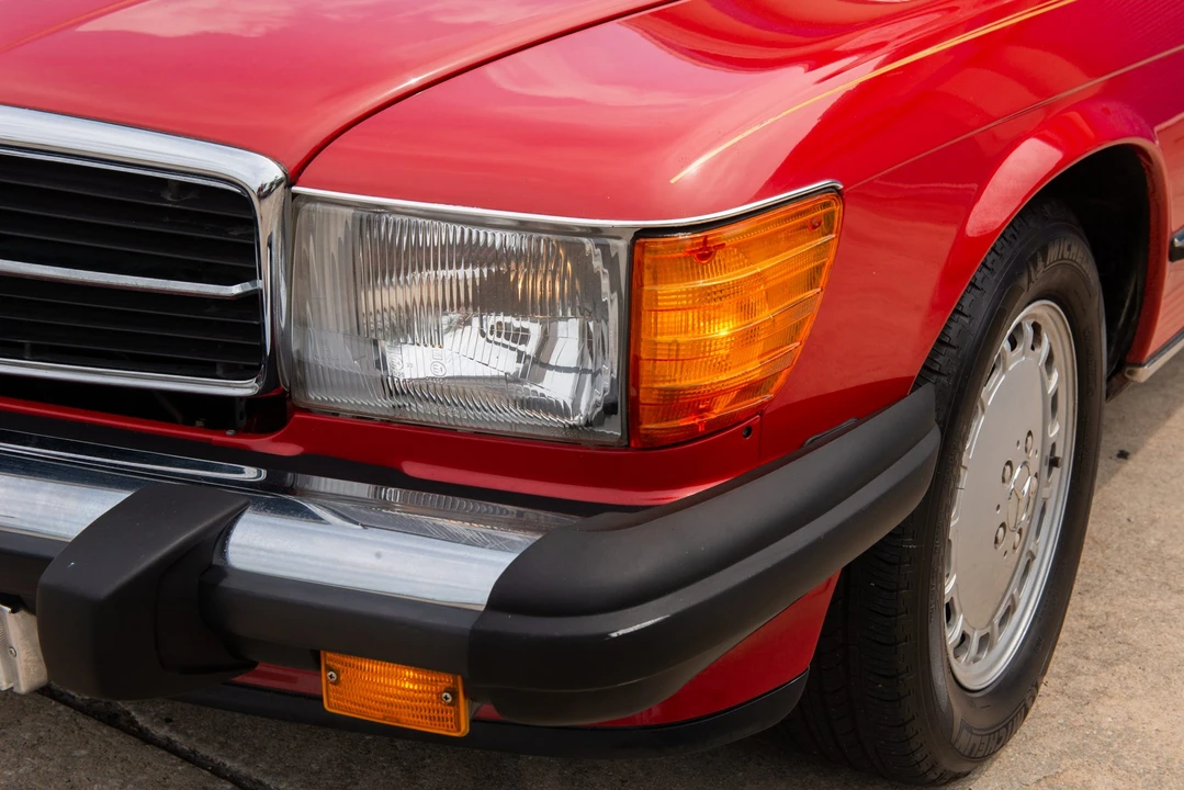 1986 Mercedes-Benz R107 SL-Class - Image 25 of 31