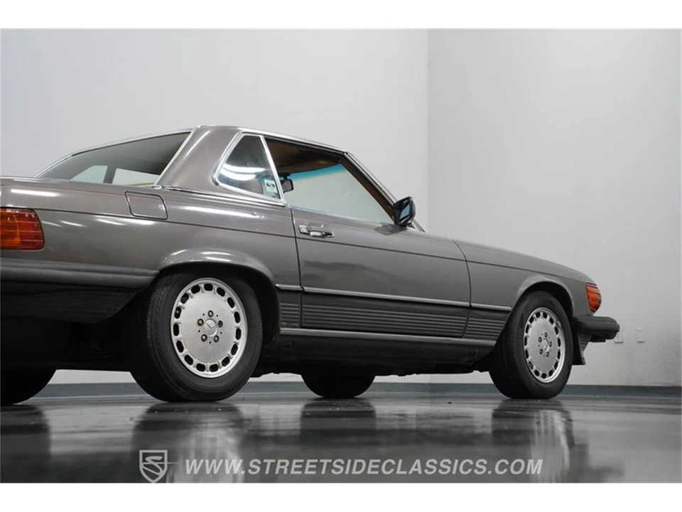 1986 Mercedes-Benz R107 SL-Class - Image 24 of 31