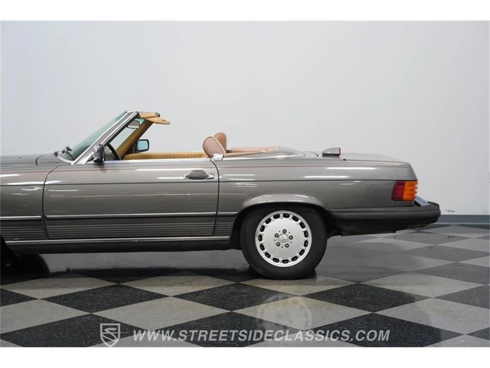 1986 Mercedes-Benz R107 SL-Class - Image 20 of 31