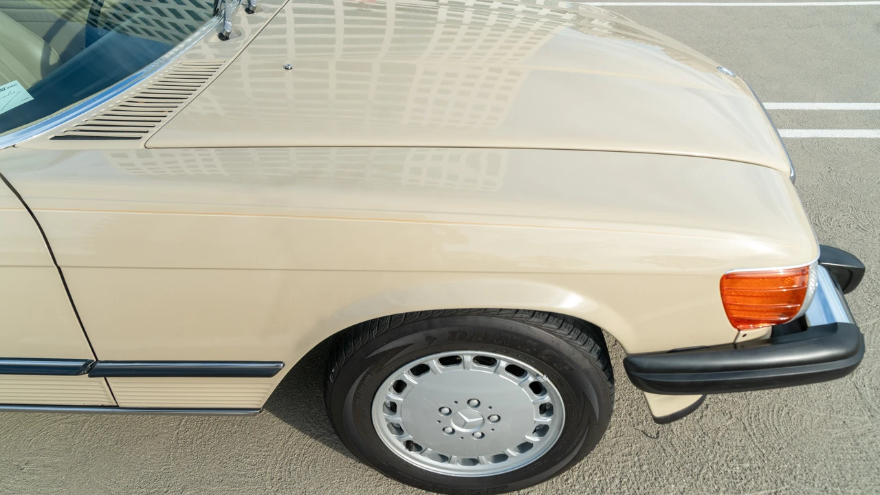 1986 Mercedes-Benz R107 SL-Class - Image 18 of 31