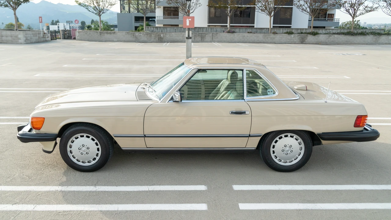 1986 Mercedes-Benz R107 SL-Class - Image 8 of 31