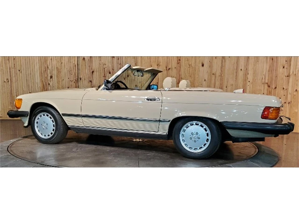 1986 Mercedes-Benz R107 SL-Class - Image 11 of 31