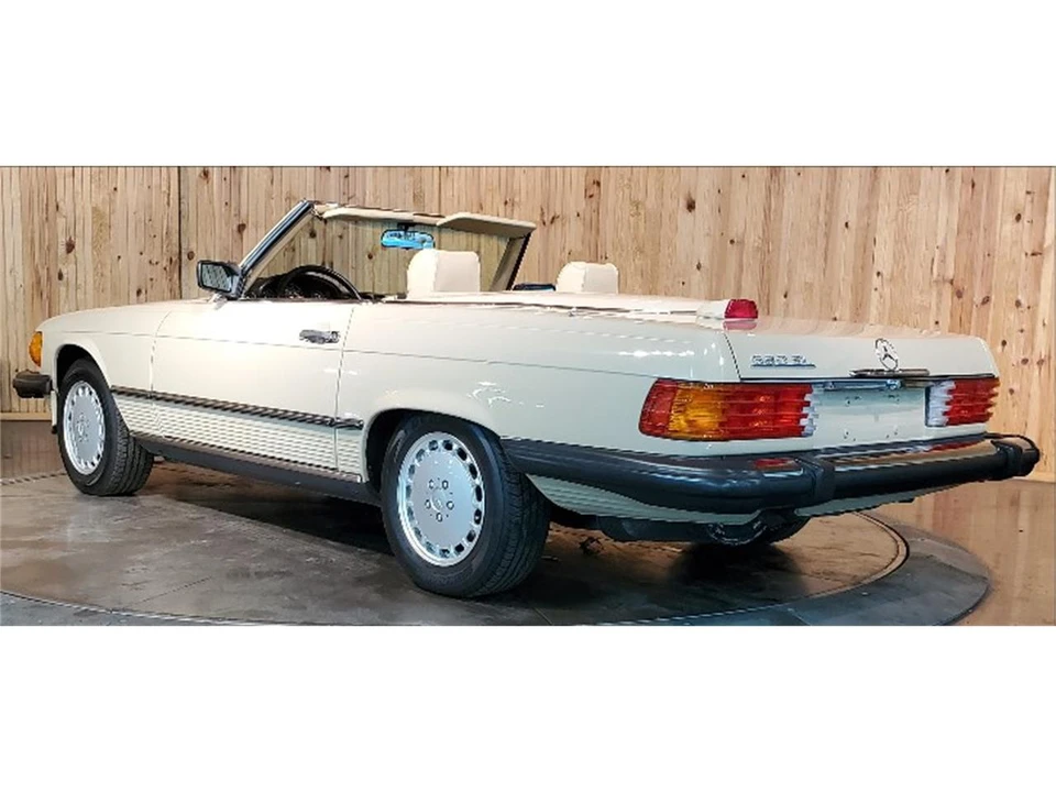 1986 Mercedes-Benz R107 SL-Class - Image 16 of 31