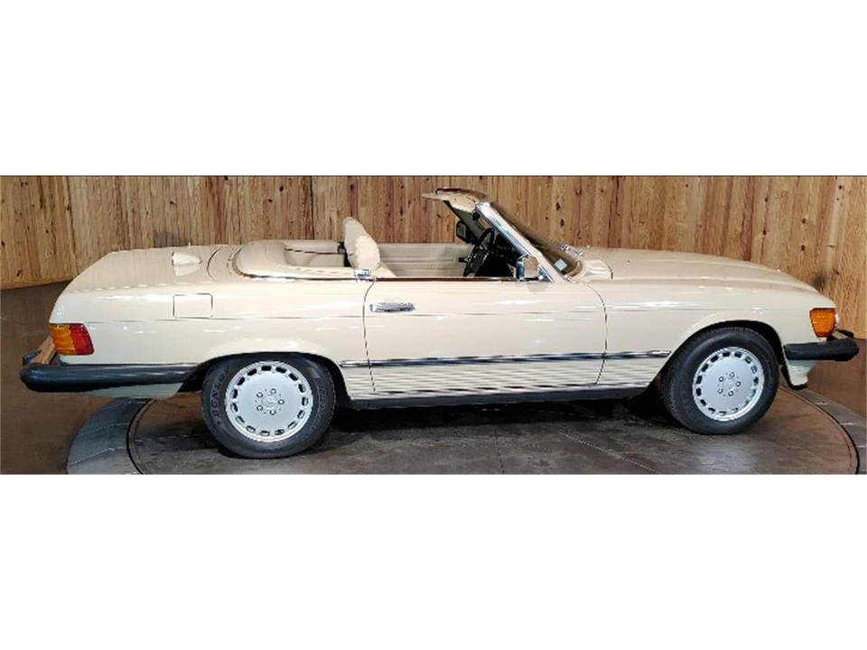 1986 Mercedes-Benz R107 SL-Class - Image 26 of 31