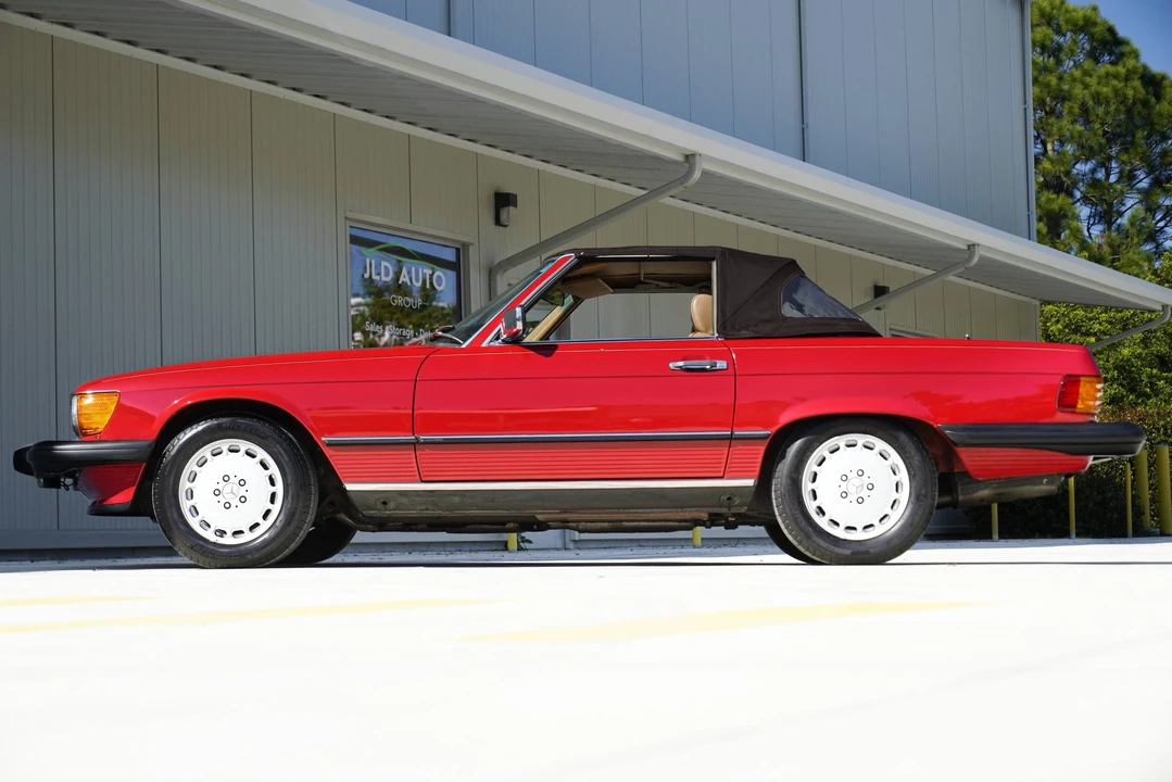 1986 Mercedes-Benz R107 SL-Class - Image 17 of 31