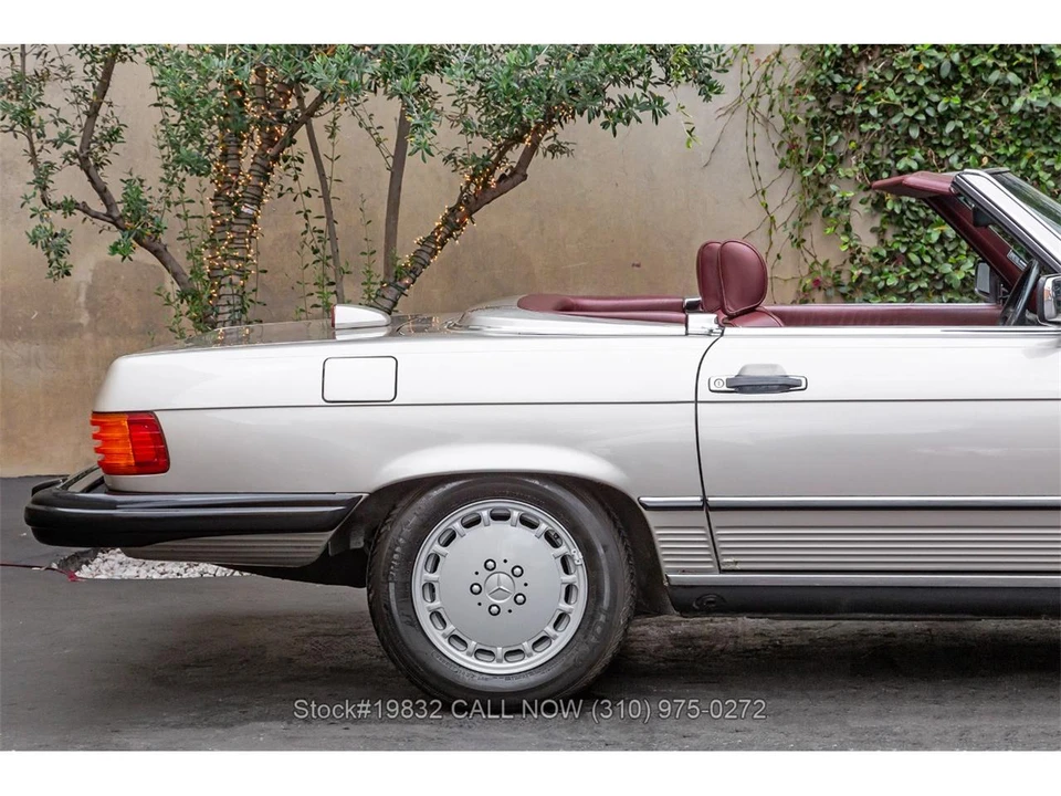 1986 Mercedes-Benz R107 SL-Class - Image 22 of 31