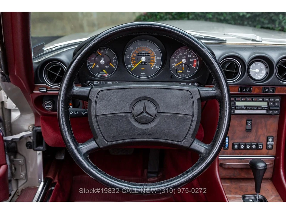 1986 Mercedes-Benz R107 SL-Class - Image 29 of 31