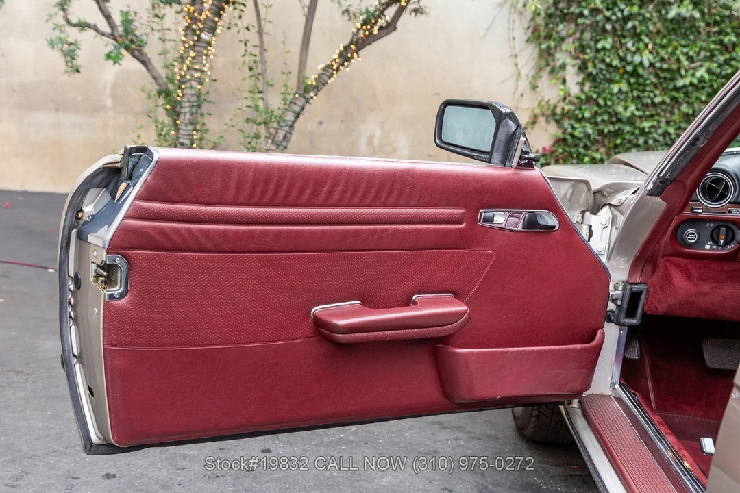 1986 Mercedes-Benz R107 SL-Class - Image 27 of 31