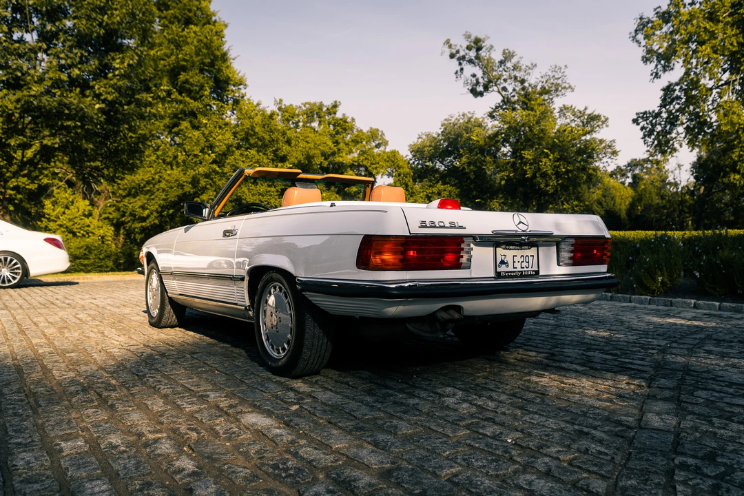 1986 Mercedes-Benz R107 SL-Class - Image 16 of 31