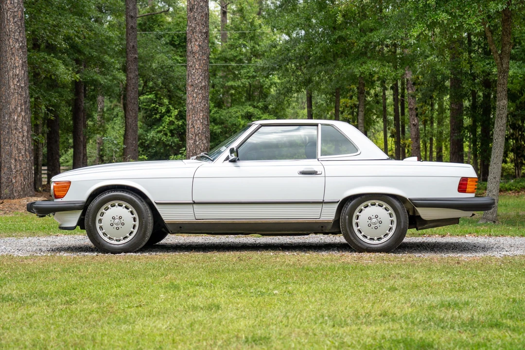 1986 Mercedes-Benz R107 SL-Class - Image 2 of 31