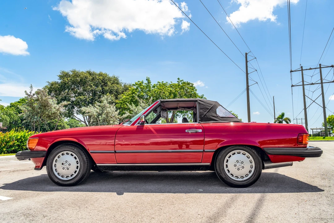 1986 Mercedes-Benz R107 SL-Class - Image 17 of 31