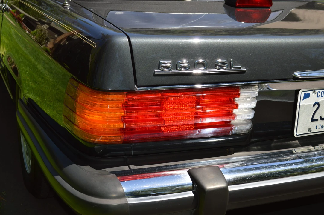 1986 Mercedes-Benz R107 SL-Class - Image 25 of 31