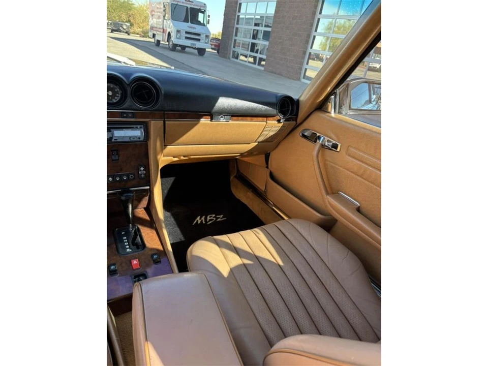 1986 Mercedes-Benz R107 SL-Class - Image 13 of 18