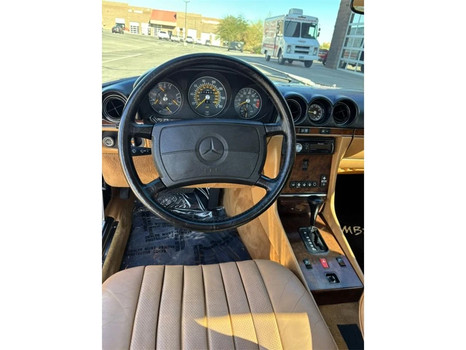 1986 Mercedes-Benz R107 SL-Class - Image 11 of 18