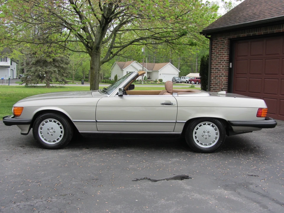 1986 Mercedes-Benz R107 SL-Class - Image 18 of 31