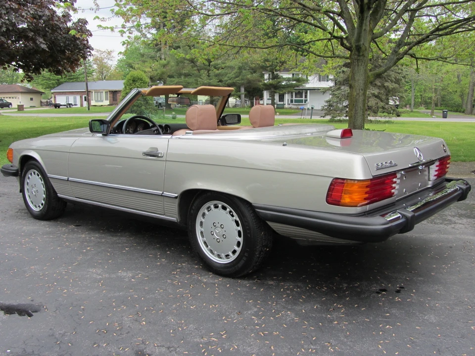 1986 Mercedes-Benz R107 SL-Class - Image 14 of 31