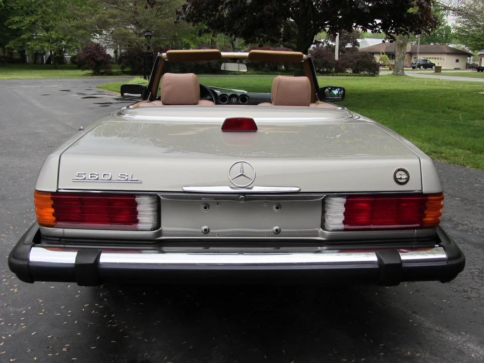 1986 Mercedes-Benz R107 SL-Class - Image 12 of 31