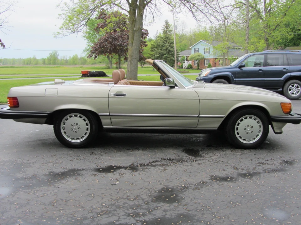 1986 Mercedes-Benz R107 SL-Class - Image 8 of 31