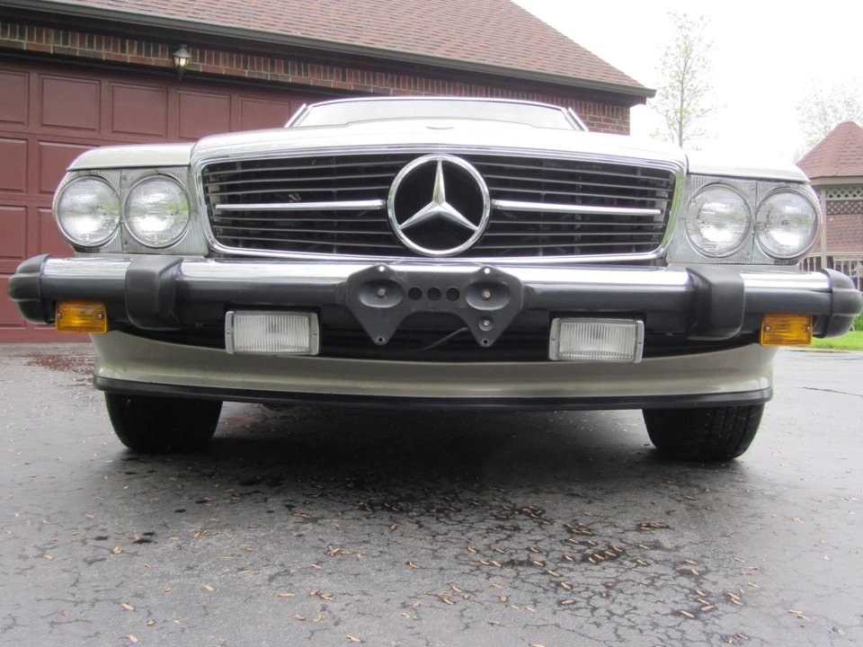 1986 Mercedes-Benz R107 SL-Class - Image 2 of 31