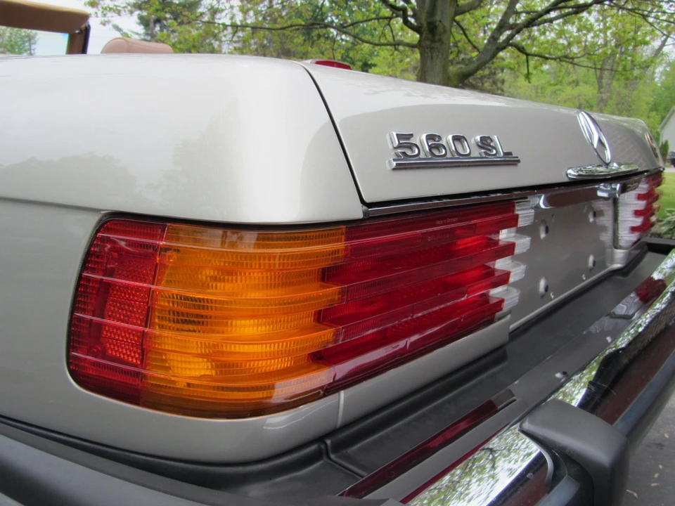 1986 Mercedes-Benz R107 SL-Class - Image 24 of 31