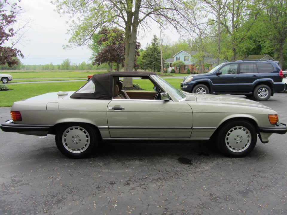 1986 Mercedes-Benz R107 SL-Class - Image 7 of 31