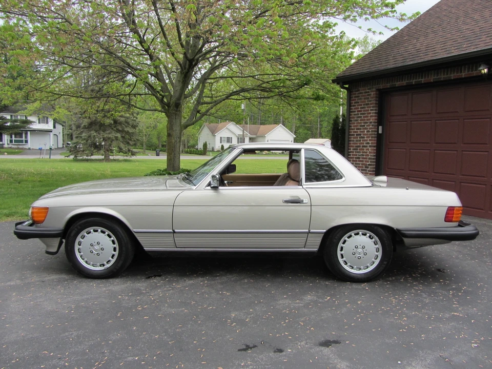 1986 Mercedes-Benz R107 SL-Class - Image 16 of 31