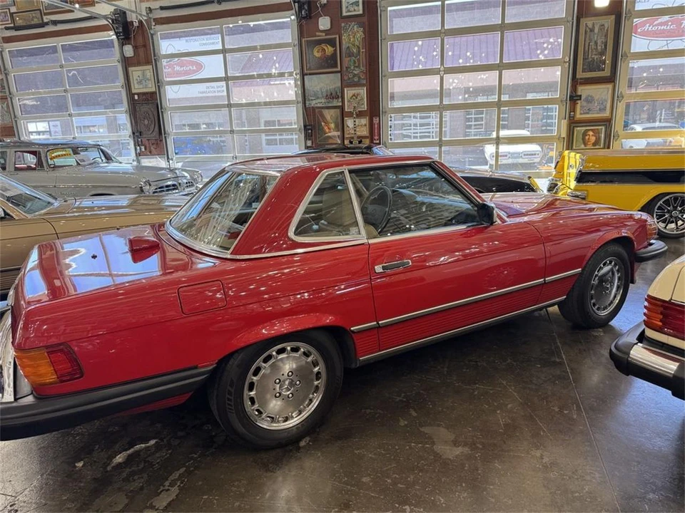 1986 Mercedes-Benz R107 SL-Class - Image 11 of 21