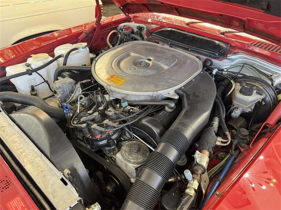 1986 Mercedes-Benz R107 SL-Class - Image 20 of 21