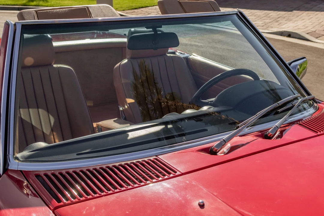 1986 Mercedes-Benz R107 SL-Class - Image 20 of 31