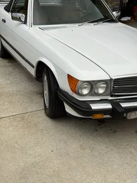 1986 Mercedes-Benz 560SL