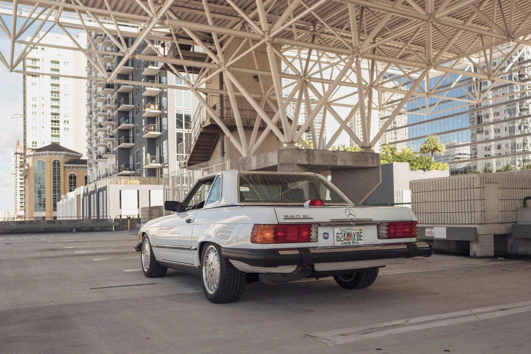 1986 Mercedes-Benz R107 SL-Class - Image 13 of 31