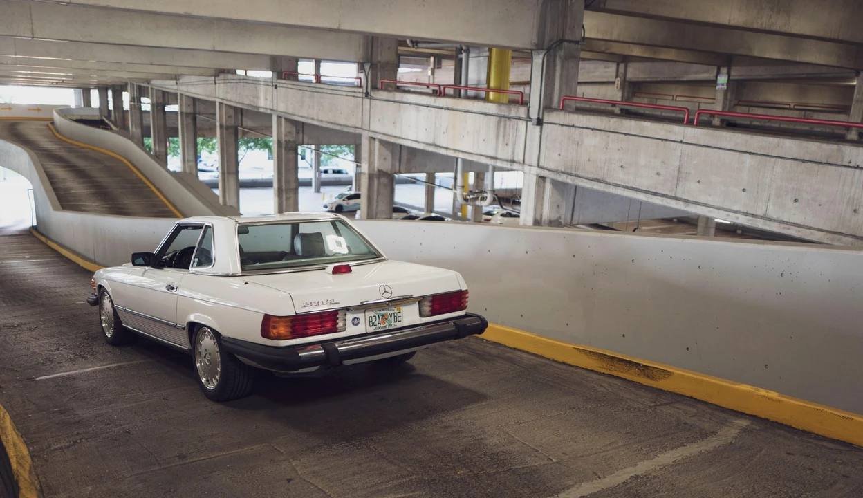1986 Mercedes-Benz R107 SL-Class - Image 30 of 31