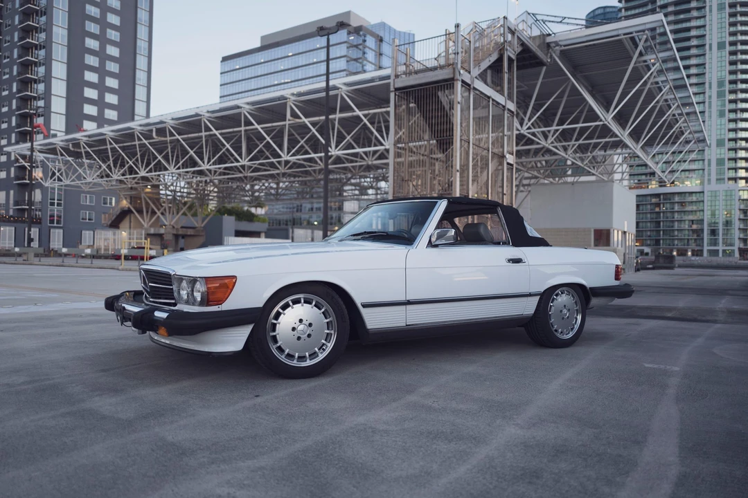 1986 Mercedes-Benz R107 SL-Class - Image 2 of 31