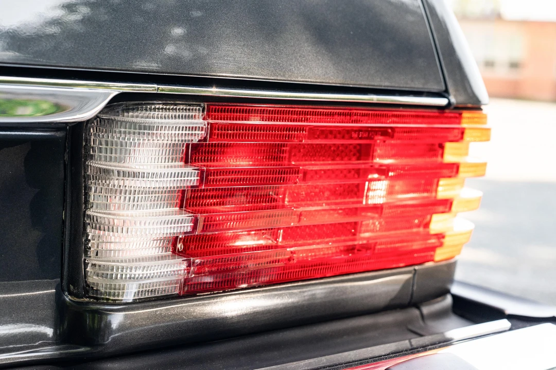 1986 Mercedes-Benz R107 SL-Class - Image 22 of 31